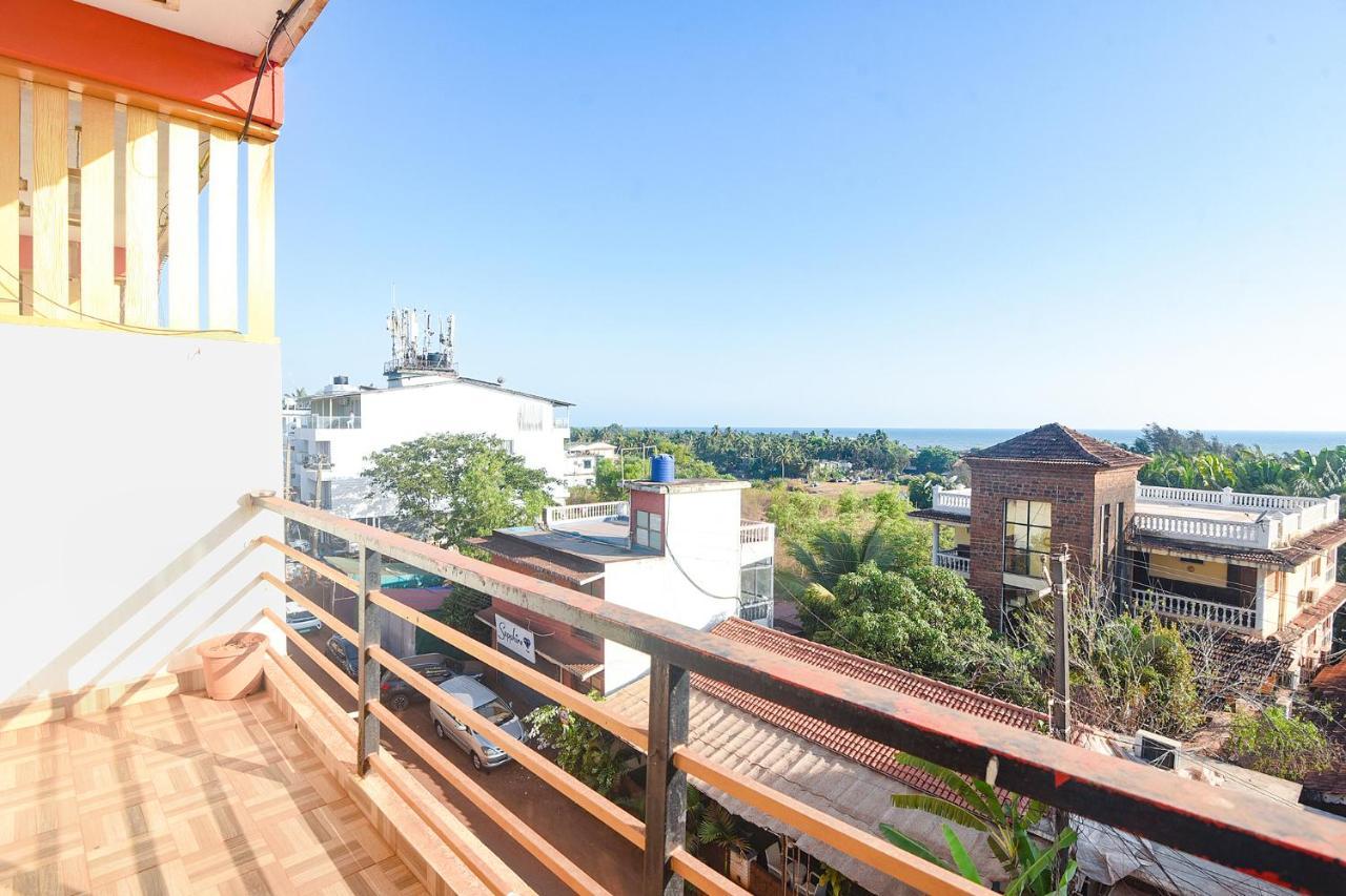 Fabexpress The Voyage Hotel Morjim Buitenkant foto